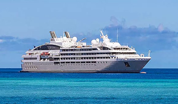 le lyrial cruise ship